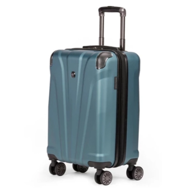 E-Comm: The Top 5 Carry On Suitcases 